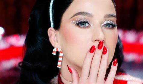 Pin by Tatyana Zambrana 💋 on { timeless beauty } | Katy perry gif, Katy perry, Katy kat