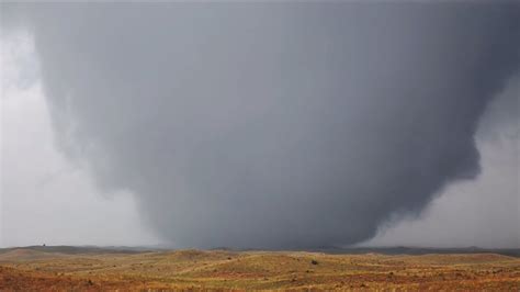 LARGE WEDGE TORNADO - CLOSE RANGE - Spalding, NE - 05-12-23 - YouTube