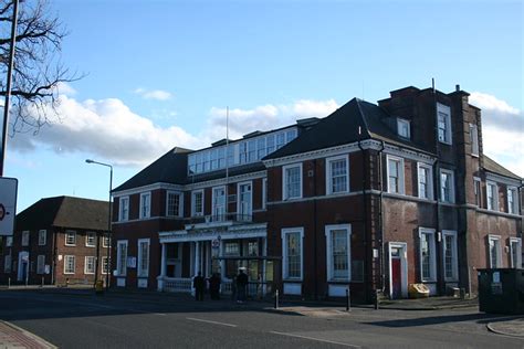 Crayford town hall - a photo on Flickriver