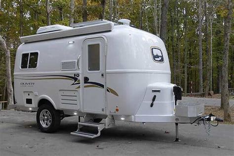 6 Best Travel Trailers Under 5000 lbs - See them all now - RVshare.com