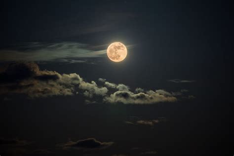 846 Hd Wallpaper For Pc Moon Images - MyWeb