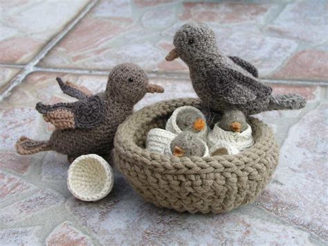 Crochet birds and their felt home | Photo tutorial how I'm d… | Flickr