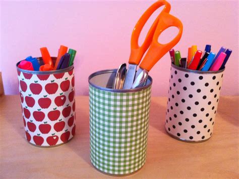 The Terrific Teacher: DIY: Tin Can Crafts