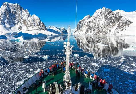 23 Antarctica Photos that will Inspire Your Next Adventure