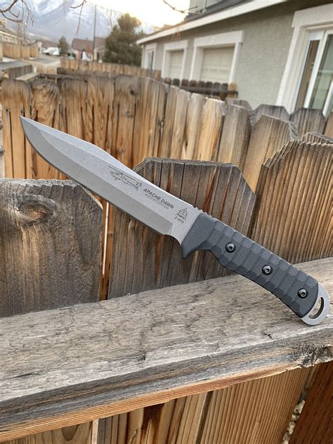 Tops Knives Apache Dawn. By far my new favorite fixed blade in the collection. : r/knives