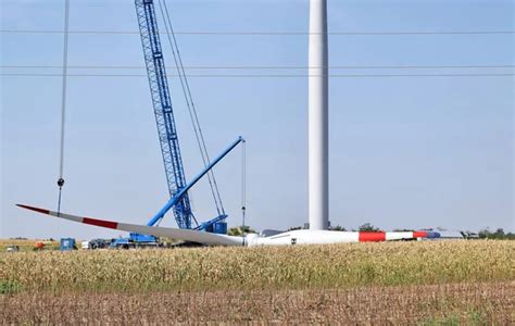 New wind turbine construction Stock Photos, Royalty Free New wind ...