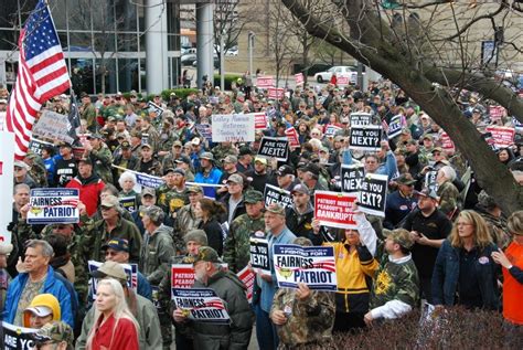 Thousands of miners rally in the US | IndustriALL