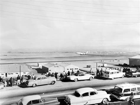 Photos: A Look back in photos at Los Angeles International Airport – Daily Breeze