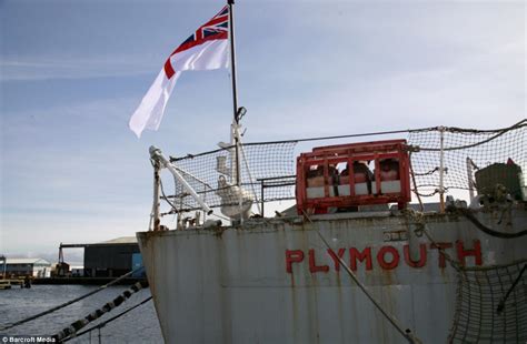 HMS Plymouth: Falklands frigate lies rusting as it awaits final voyage to scrapyard on 30th ...