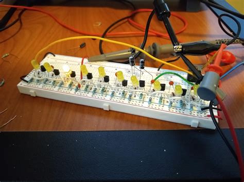 Cool Transistor based Ring Counter circuit : r/electronics