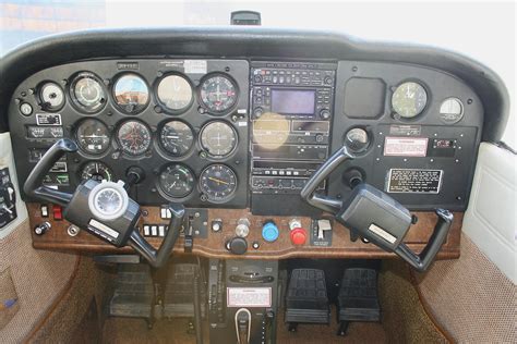 Cessna 172 Cutlass II RG cockpit (I-HEDY) | Maurizio Pucci | Flickr