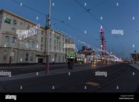 Promenade at dusk. Blackpool Illuminations at night with the ...