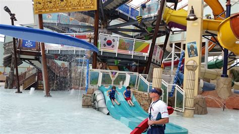 Camelback Lodge Aquatopia Indoor Waterpark