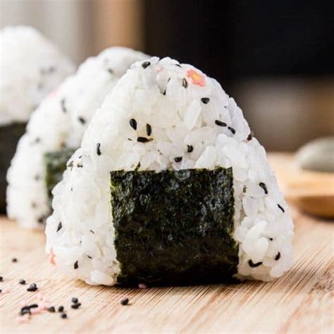 Easy Onigiri Recipe - Japanese Rice Ball Snack | Wandercooks