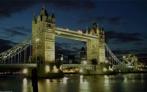 London Bridge Travel Information, Pictures | Travel Innate