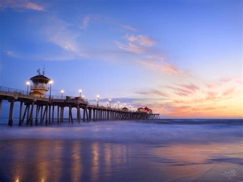 The Huntington Beach Pier: Why the Locals Love it | Redfin