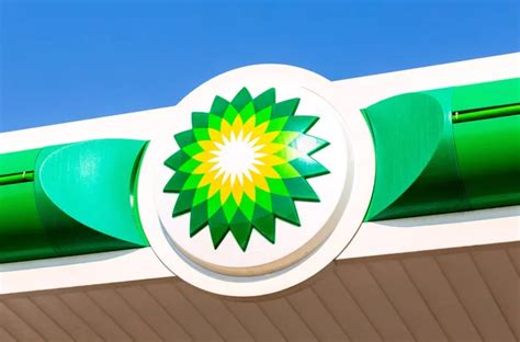 ᐈ Bp gas station logo stock pictures, Royalty Free bp petrol station images | download on ...