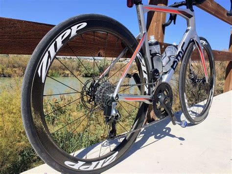 Review: Zipp 303 Firecrest Tubeless Disc Brake Wheelset - FeedTheHabit.com