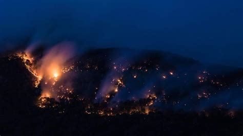 Mandatory evacuations in North Carolina as wildfires burn thousands of acres | WICS