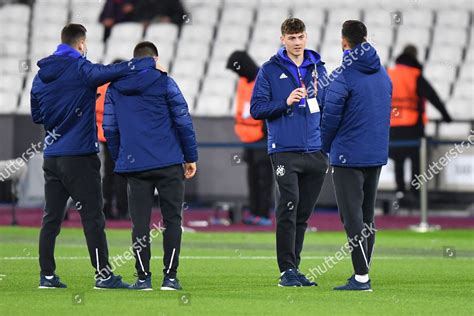 Dinamo Zagreb Players Arrive London Stadium Editorial Stock Photo - Stock Image | Shutterstock