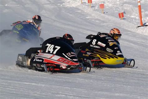 Snowmobile Racing - Snowmobiles.org