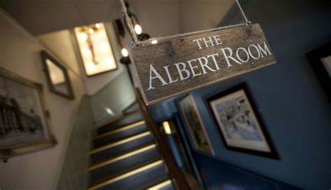 Book The Albert Room at Coopers Arms. A London Venue for Hire – HeadBox