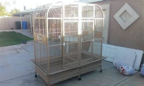 double macaw(parrot) cage new cond for Sale in Phoenix, Arizona ...