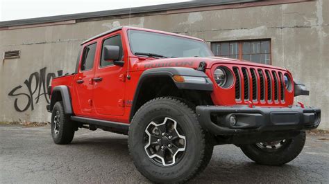 2020 Jeep Gladiator Rubicon Review | Expert Reviews | AutoTrader.ca