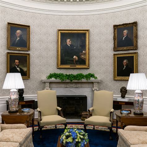 The Art in the Oval Office Tells a Story. Here’s How to See It. - The New York Times