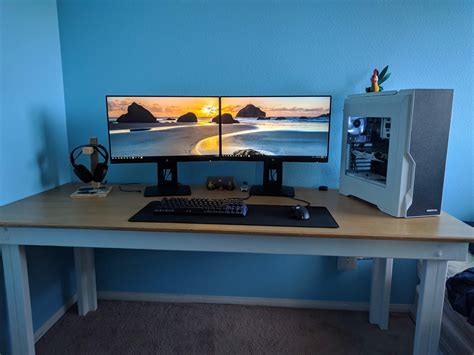 http://ift.tt/2Fd8Y9D Desk Setup Custom Desk Computer Work Desk, Custom ...