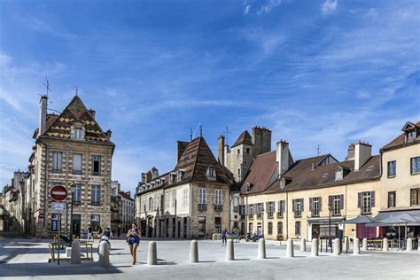 Dijon Pictures | Photo Gallery of Dijon - High-Quality Collection