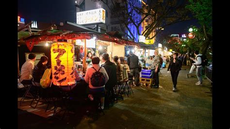 [4K] 2019 Japanese night street food "Yatai" walking from Canal City ...