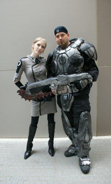 Marcus Fenix and Anya Stroud Gears of War Cosplay [pics] | Gears of war ...