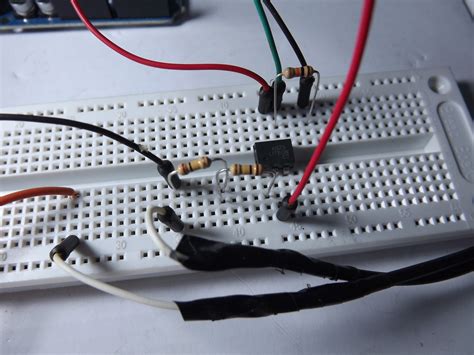 Detectando status de lâmpada com optoacoplador 4N25 e Arduino - Paulo Trentin