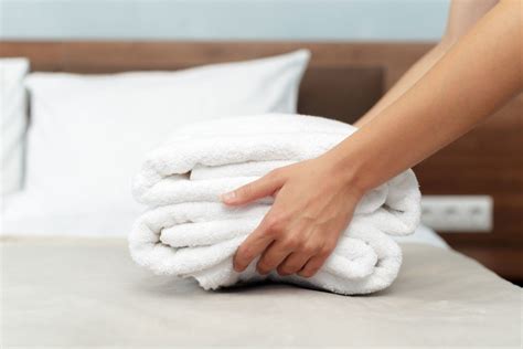 11 Housekeeping Secrets From a Five-Star Hotel - Interiors