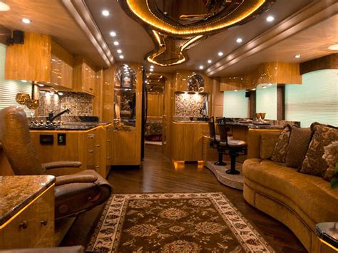 Triple-Slide Prevost : Extreme RVs Pictures : TravelChannel.com | Travel trailer interior ...