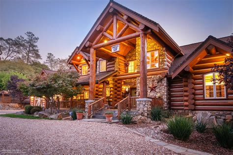 Log Cabin Home Gallery - True Log Homes