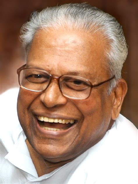 Kerala CM Achuthanandan to contest again from Mallampuzha