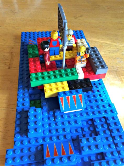 Heroes of the Bible Lego Build Examples (2) - Proverbial Homemaker