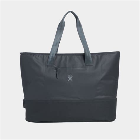 11 Best Waterproof Tote Bags for Everyday Use | 2024 | Field Mag