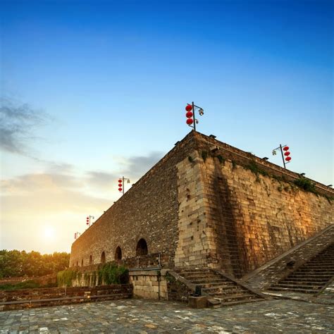 Premium Photo | Nanjing ancient city wall traditional architecture