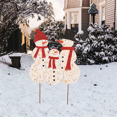 The Holiday Aisle Metal Christmas Snowman Family Yard Garden Stake & Reviews | Wayfair