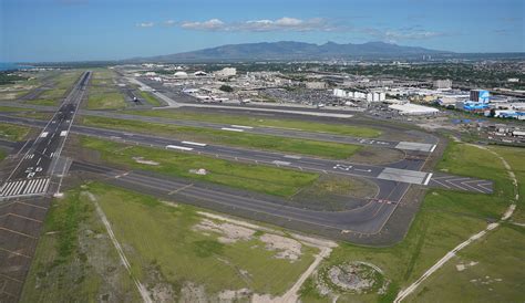 HNL Daniel Inouye International Airport 26R reef runway - Honolulu Civil Beat