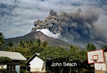 Manam Volcano, Papua New Guinea | John Seach