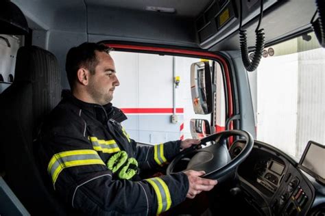 The Importance of Truck Driver Training Programs - Biz day