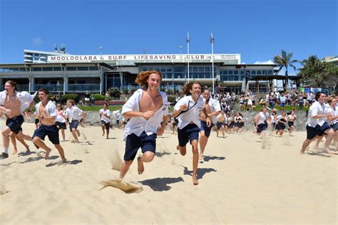 √ Mountain Creek State High School - Popular Century