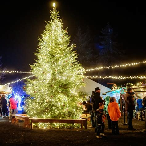 Silverton Christmas Market, Oregon - A Traditional German Christmas ...