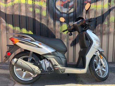 2019 BENELLI Cafe Nero 150cc scooter for Sale in Las Vegas, NV - OfferUp