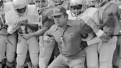 College football coaching icon Earle Bruce is dead at the age of 87