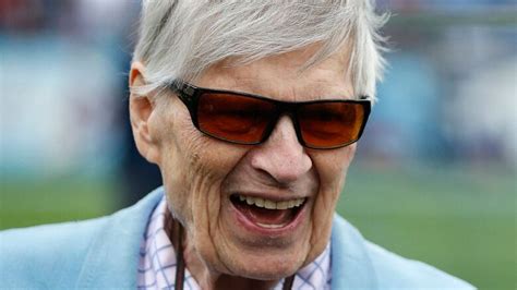 Titans owner Bud Adams dies at 90 | CBC Sports